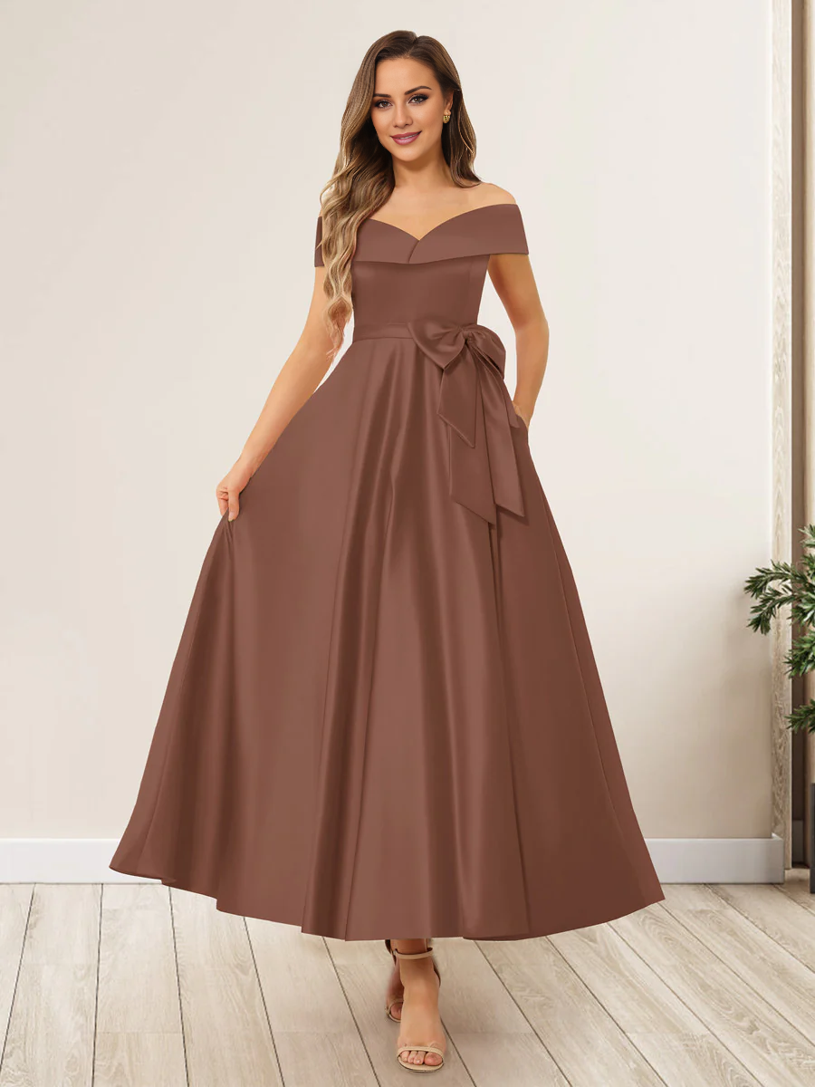 A character/Princess Butterfly Dew Shoulders No Sleeve Length Mother of the bride dress