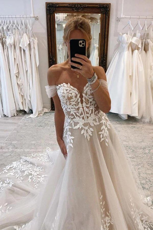 A-line Lace Beach Wedding Dress with Off Shoulder Tulle Appliques Off Shoulder