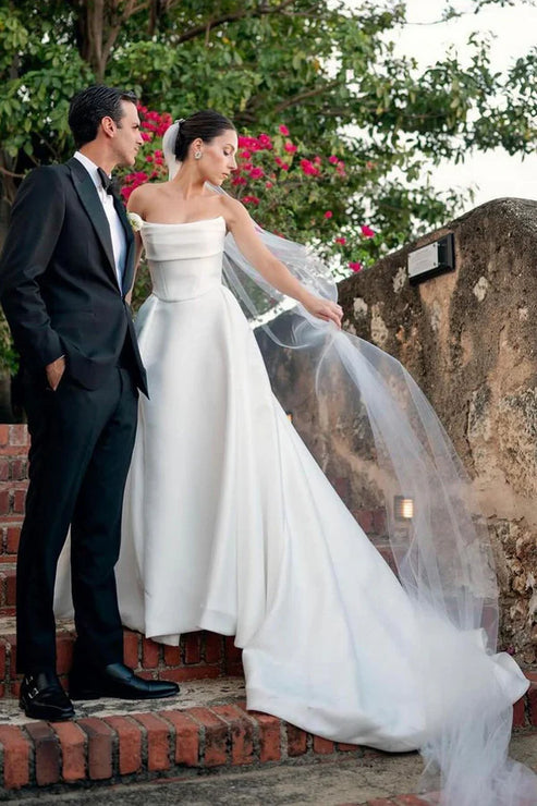 White Strapless Satin A-Line Wedding Dresses Off Shoulder With Slit