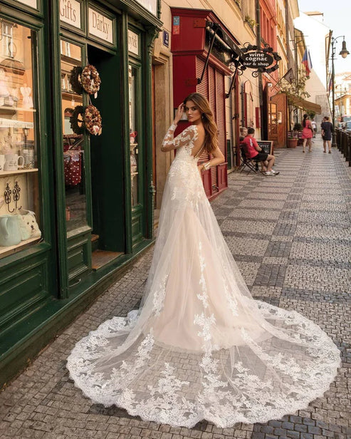 Modern Long Sleeves Mermaid Lace Ivory Wedding Dresses Beautiful