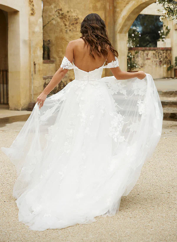 Off-The-Shoulder Tulle Lace Wedding Dress With Appliques Lace Floor Length Elegant