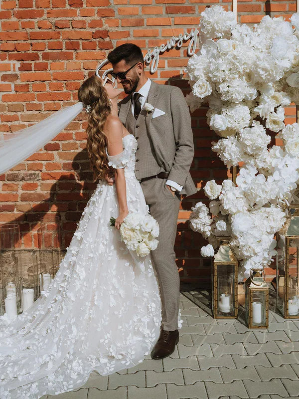 Off The Shoulder 3D Flower Lace Beach Wedding Dresses Rustic Boho Wedding Dress Sexy