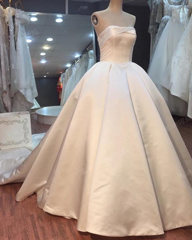 Simple Satin Ball Gowns Strapless Wedding Dresses For Bride