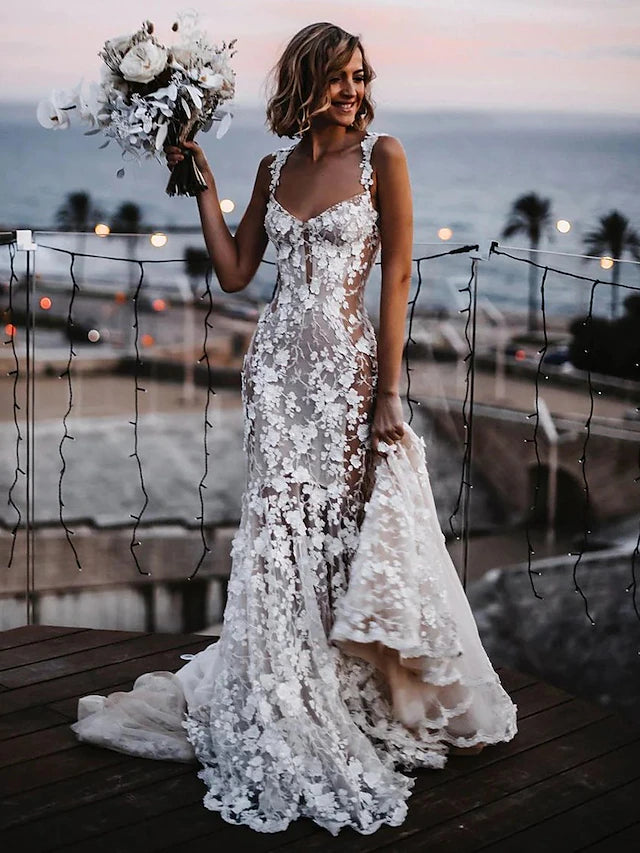 Beach Sexy Boho Wedding Dresses Court Train Mermaid / Trumpet Sleeveless V Neck Lace