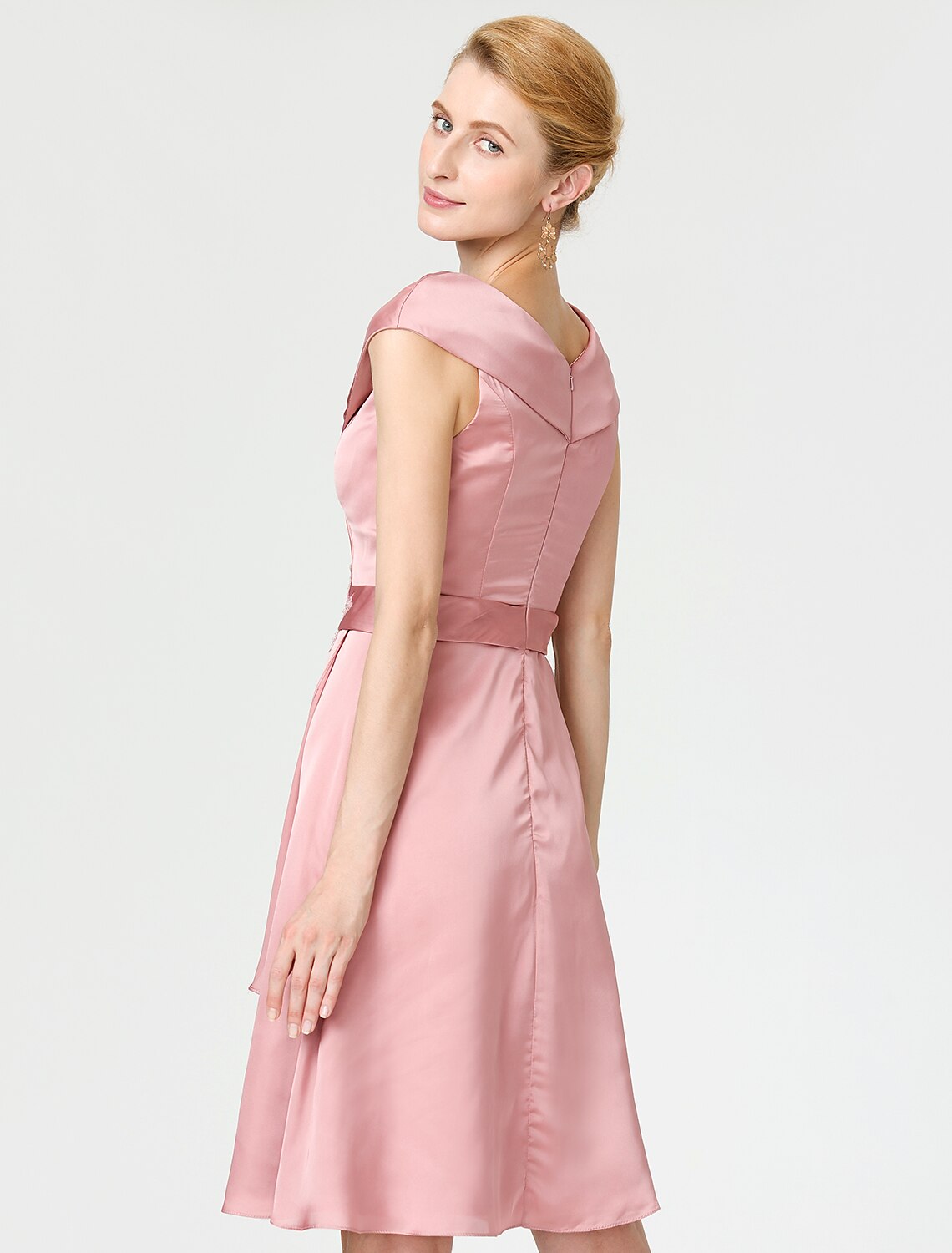 Aimishang A-Line Mother of the Bride Dress Elegant V Neck Knee Length Satin Chiffon Short Sleeve No with Sash / Ribbon Pleats Beading