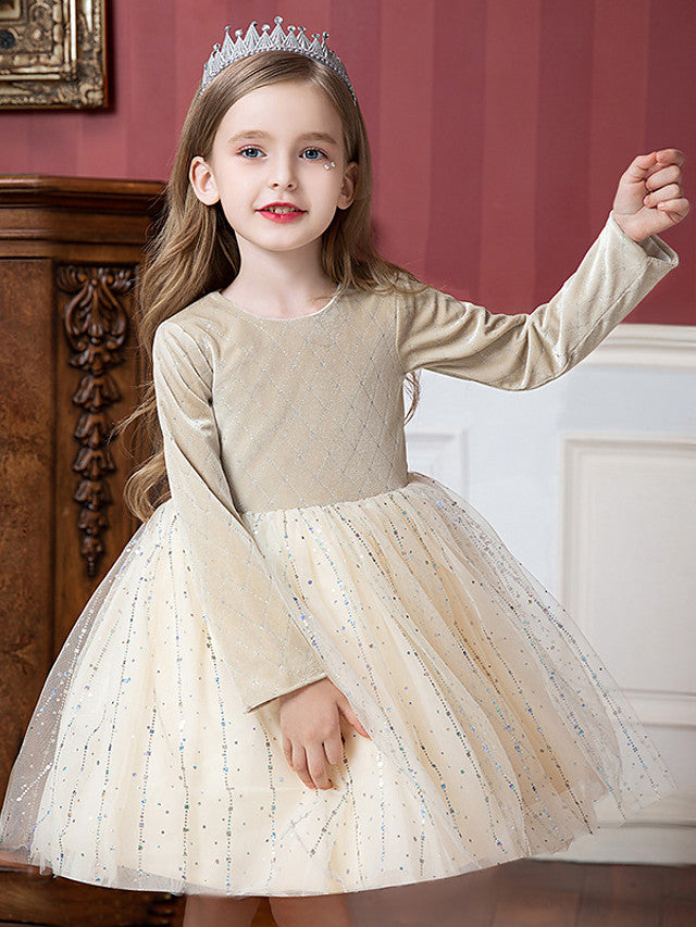 Beautiful Flower Girl Dress with Splicing Paillette - Tulle Velvet Long Sleeve Jewel Neck Ball Gown Knee Length