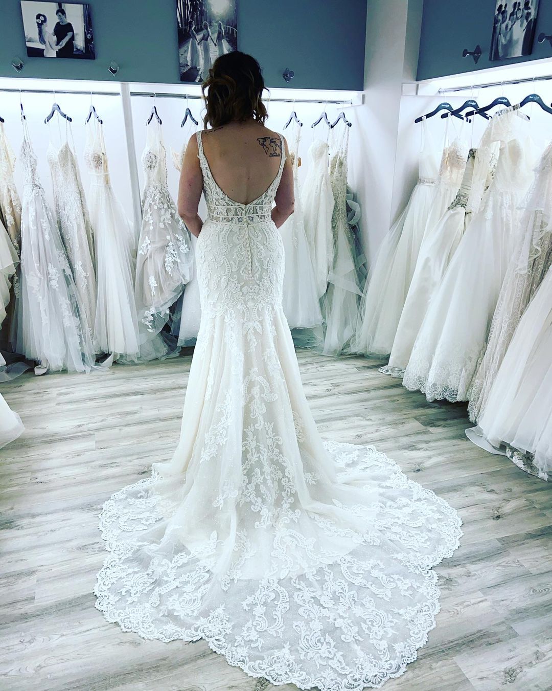 Classy Sweetheart Spaghetti Straps Lace Mermaid Wedding Dress With Appliques Floor-length