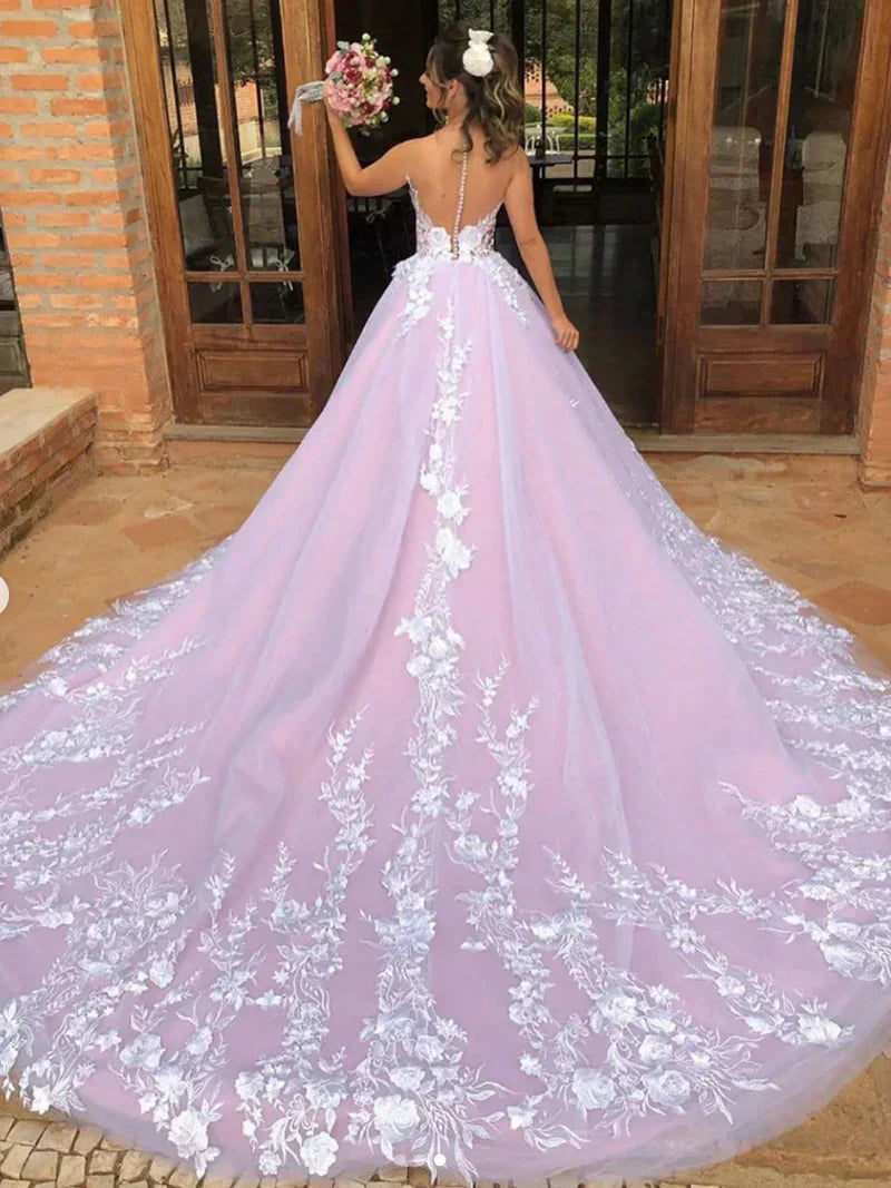 A Line Sleeveless V-Neck Lace Wedding Dresses