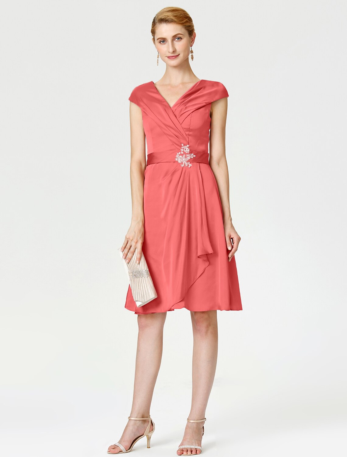 Aimishang A-Line Mother of the Bride Dress Elegant V Neck Knee Length Satin Chiffon Short Sleeve No with Sash / Ribbon Pleats Beading