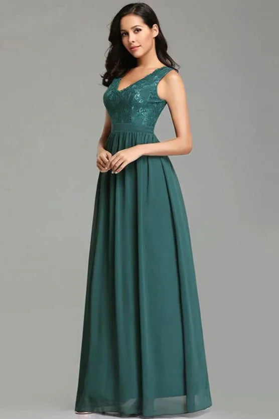 Glamorous V-Neck Sleeveless Lace Long Chiffon Evening Gowns