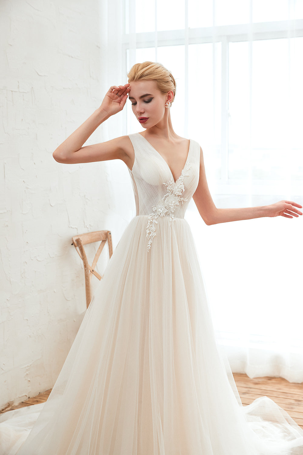 Gorgeous Straps Deep V-Neck Wedding Dress with Tulle