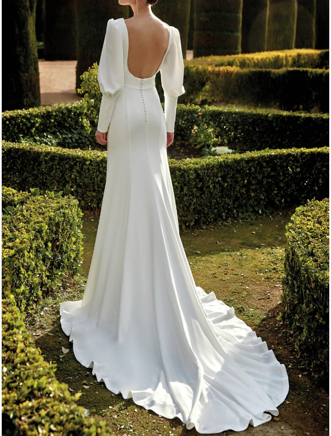 Hall Open Back Royal Style Fall Formal Wedding Dresses Sheath / Column V Neck Long Sleeve Court Train Stretch Fabric Bridal Gowns With Split