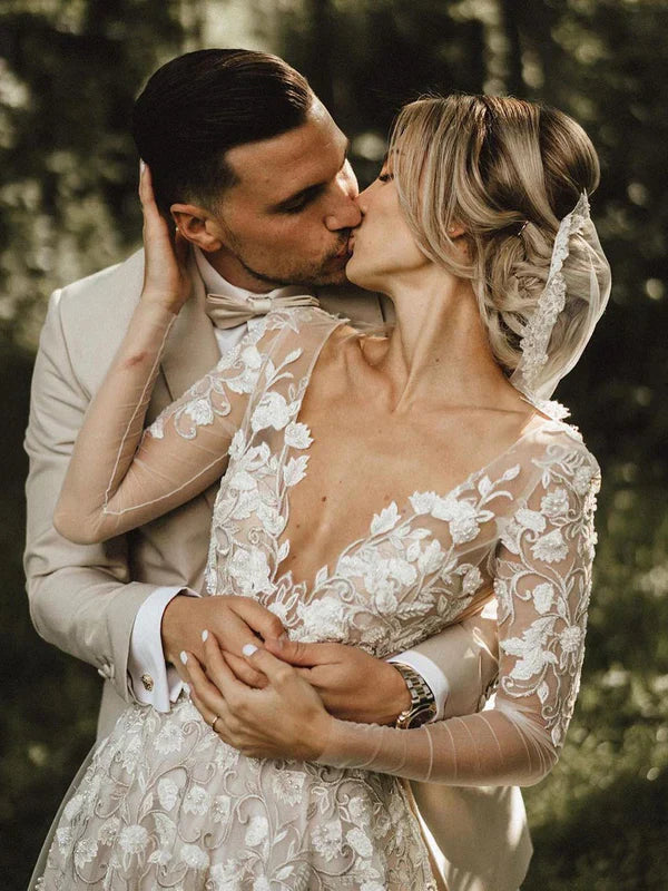 Romantic A-line Wedding Dresses With Long Sleeves Lace Bridal Gowns Elegant