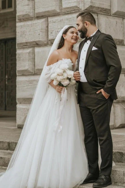 Wedding Dress Off The Shoulder A Line Lace Tulle Bridal Dress Floor Length Elegant