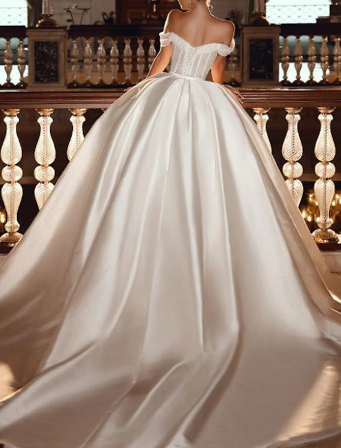Aimishang Engagement Formal Glitter & Sparkle Wedding Dresses Ball Gown Off Shoulder Cap Sleeve Chapel Train Satin Bridal Gowns With Solid Color
