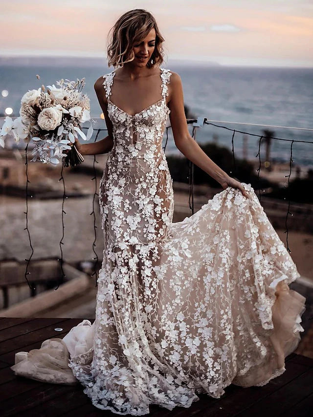 Beach Sexy Boho Wedding Dresses Court Train Mermaid / Trumpet Sleeveless V Neck Lace