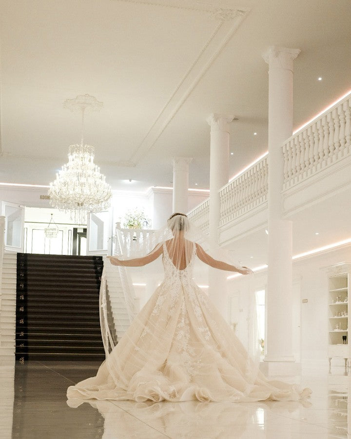 Sexy A-Line Deep V-neck Spaghetti-Straps Floor-length Wedding Dress with Appliques Lace and Backless Design