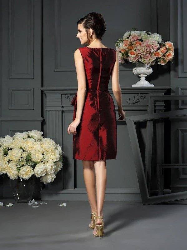 Sheath/Column Scoop Pleats Sleeveless Short Taffeta Mother of the Bride Dresses - RongMoon