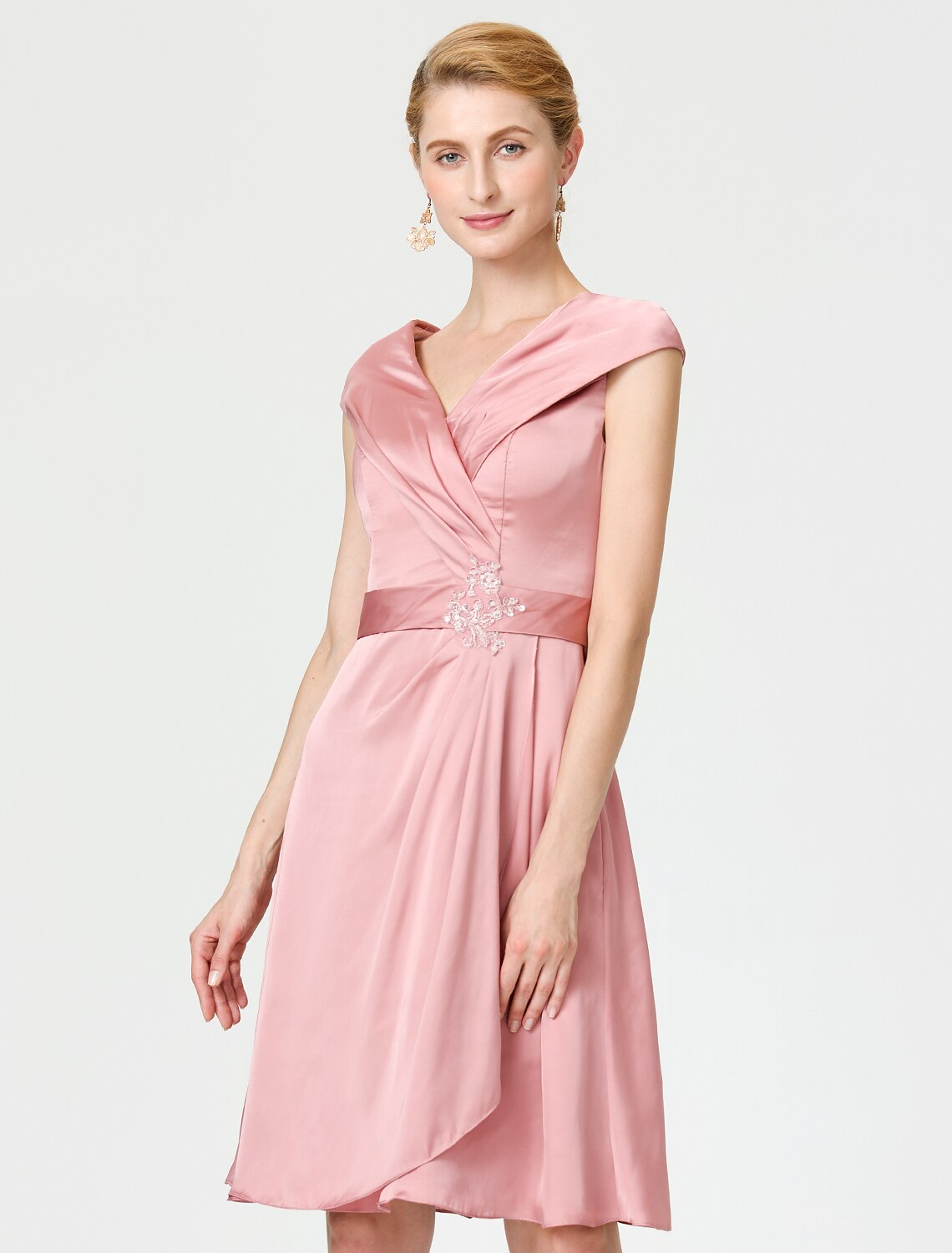 Aimishang A-Line Mother of the Bride Dress Elegant V Neck Knee Length Satin Chiffon Short Sleeve No with Sash / Ribbon Pleats Beading