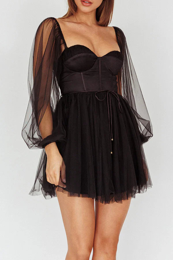 A line Sweetheart Long sleeved Black Short Homecoming Dresses