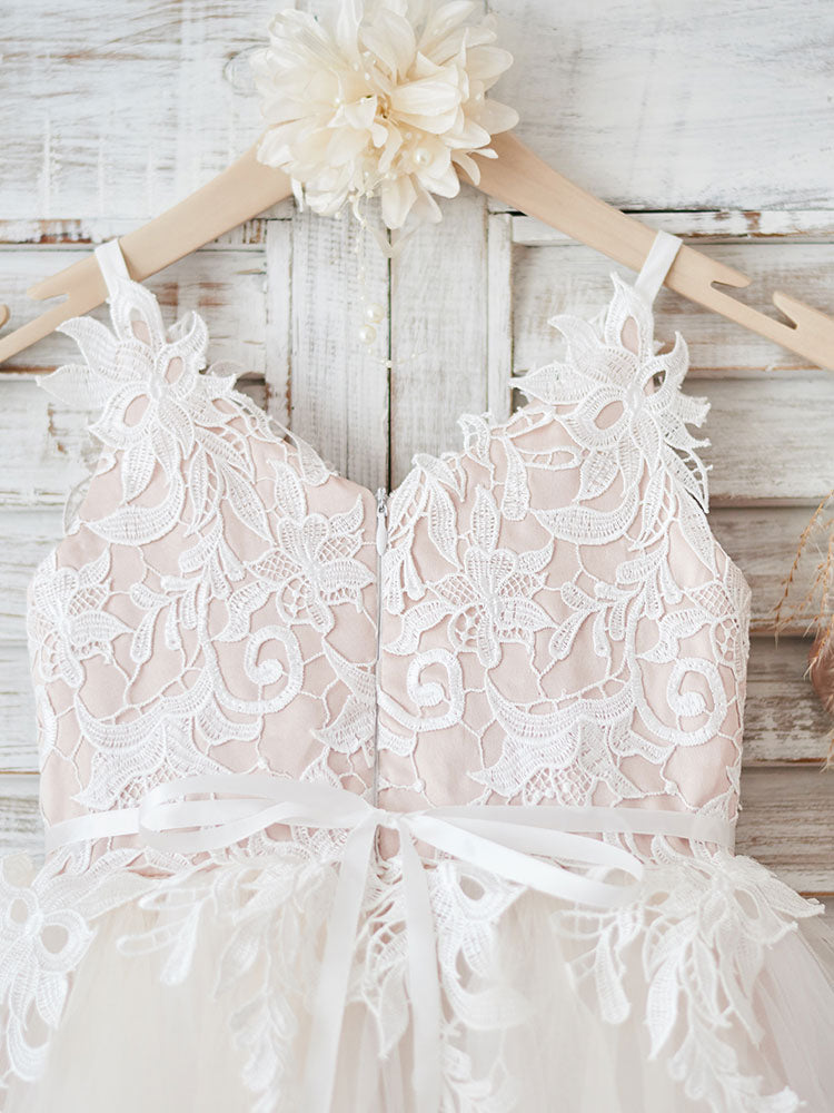 Stunning V-Neck Tulle Flower Girl Dress with Appliques