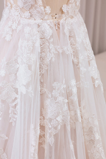 A Line V Neck Tulle Long Boho Wedding Dress with Lace Open Back Ivory Apricot