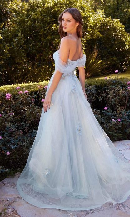 A-line chicken heart collar silhouette with soft floral embroidery Prom dress
