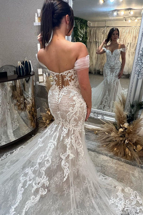 Mermaid Off the Shoulder Lace Wedding Dresses with Train Floor Length Beautiful