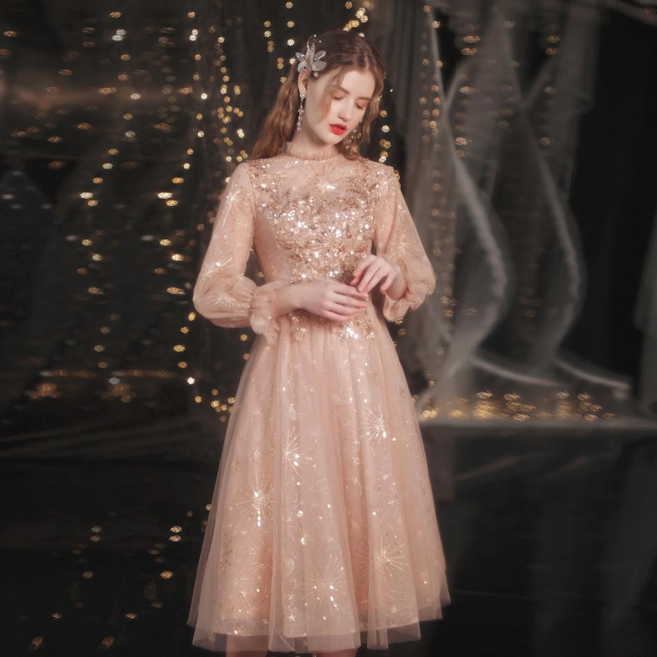 Glitter Long Sleeves A-line Homecoming Dresses Elegant Knee Length Short Prom Dress Sparkly