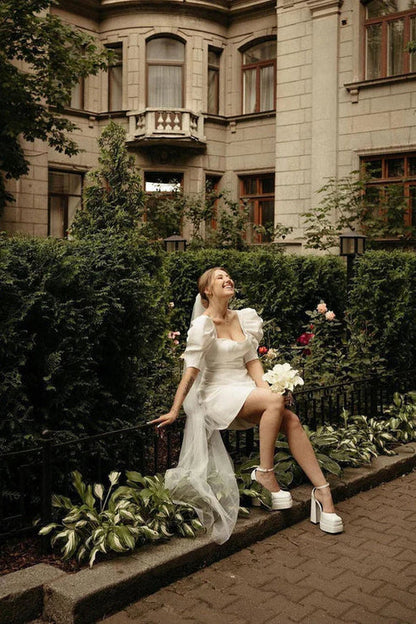 Bodycon Square Neck Satin Short Wedding Dresses with Lantern Sleeves White