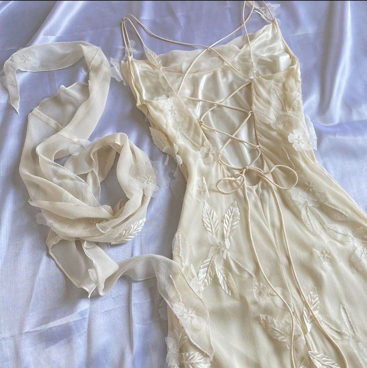 Sexy Sheath Straps Chiffon Ivory Long Prom Dresses P1765