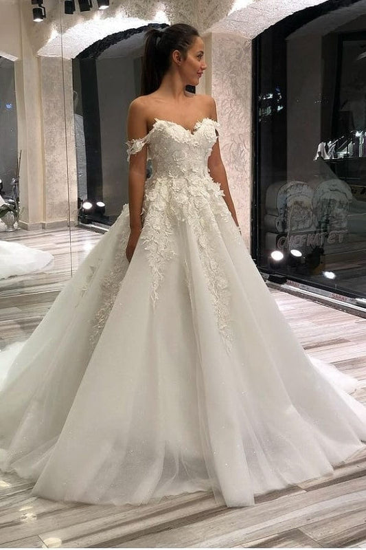 Beautiful A-Line Sweetheart Off-the-Shoulder Wedding Dress with Appliques Lace Tulle