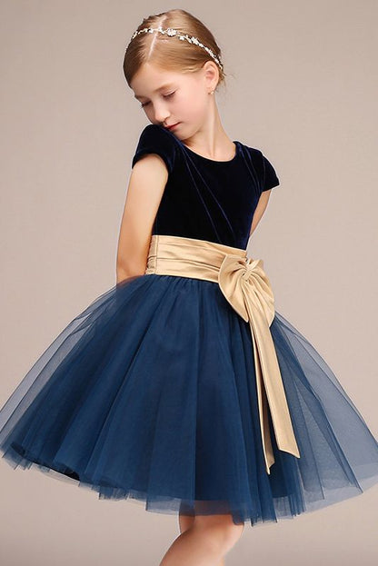 Beautiful Cap Sleeve Jewel Polyester Flower Girl Dress with Tulle Bow