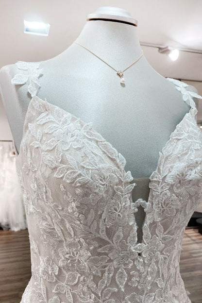 Beautiful Long A-Line V-Neck Tulle Lace Wedding Dress with Ruffles and Open Back