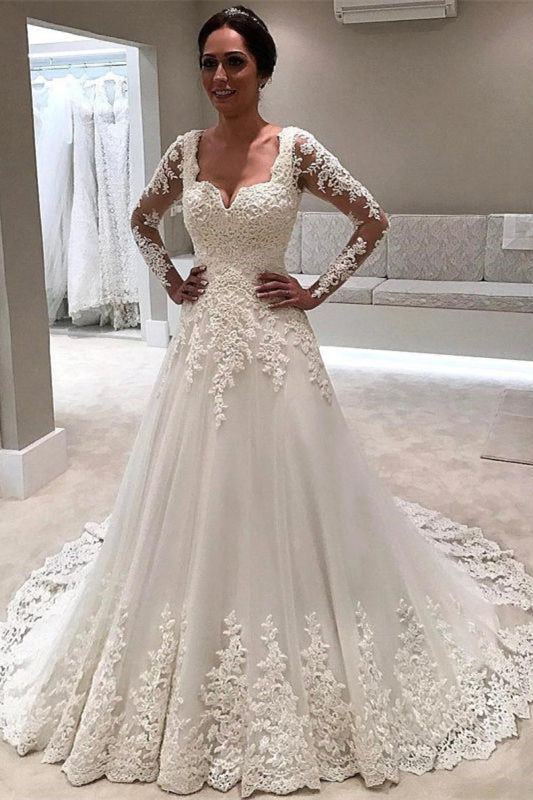 Charming Long Sleeves Wedding Dress with Lace Appliques Online
