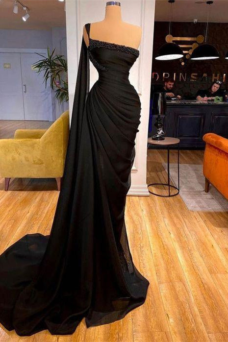 Elegant Black One-Shoulder Sheath Prom Dress with Beadings