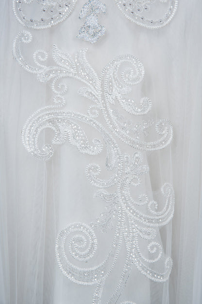 Elegant Long Sleeve Ball Gown Wedding Dress with Lace Appliques