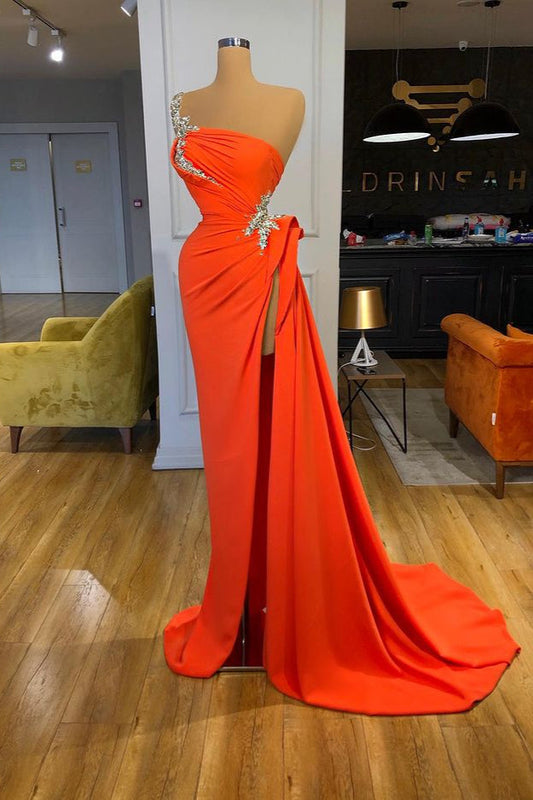 Elegant One-Shoulder Orange Sheath Side Slit Crystal Prom Dress