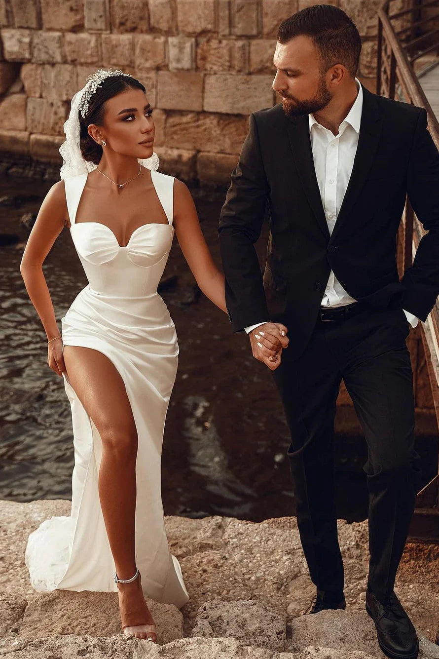 Ivory Sweetheart Wedding Dress Mermaid Satin Bridal Dress Solid Color Simple With Slit