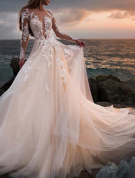 Beach Open Back Wedding Dresses A-Line Illusion Neck Long Sleeve Court Train Lace Bridal Gowns With Appliques Beautiful