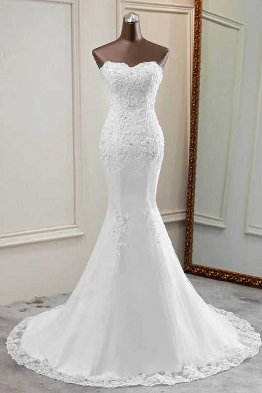 Glamorous Strapless Lace Appliques Long Mermaid Wedding Dress With Beadings