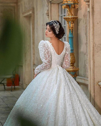 Gorgeous A-Line Deep V-neck Long Sleeve Train Wedding Dress With Appliques Lace
