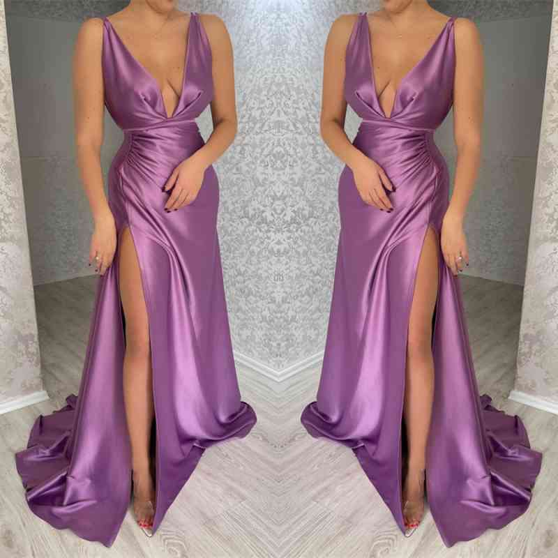 Gorgeous Deep V-Neck Sleeveless Evening Dress Mermaid Long with Slit