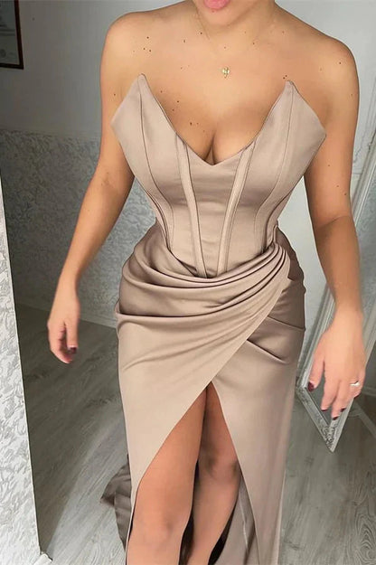 Gorgeous V-Neck Sleeveless Evening Dress Front Split Mermaid