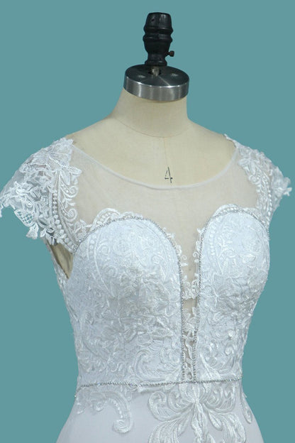 Mermaid Wedding Dress with Chic Bateau Beadings and Lace Appliques