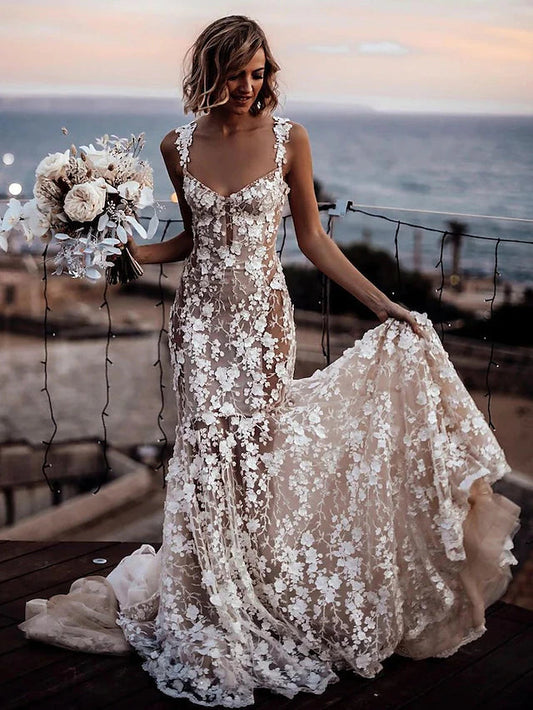 Beach Sexy Boho Wedding Dresses Court Train Mermaid / Trumpet Sleeveless V Neck Lace
