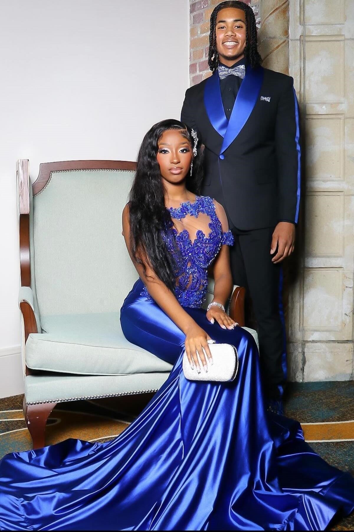 Sparkly Royal Blue Short Sleeve Mermaid Appliques Prom Dress