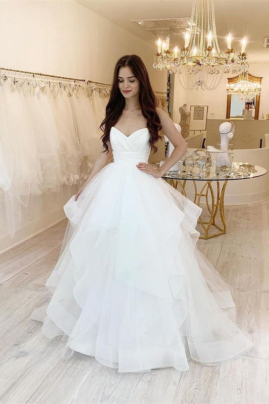 Stunning Sweetheart Wedding Dress with Tulle Ruffles