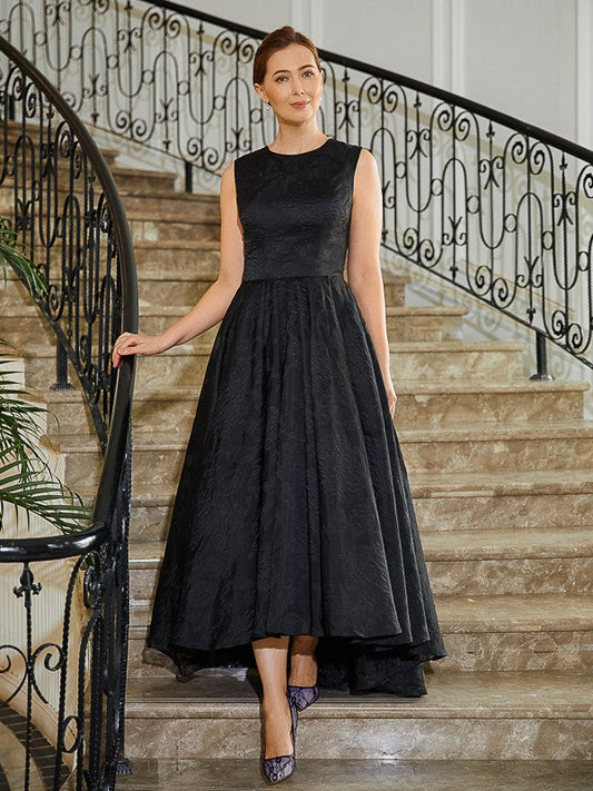 Aimishang A-Line/Princess Lace Applique Scoop Sleeveless Asymmetrical Mother of the Bride Dresses