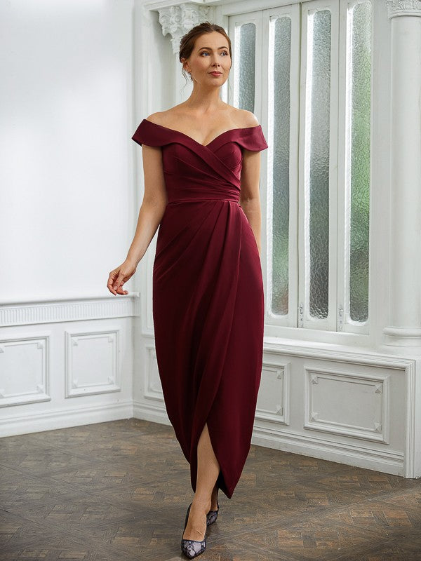 Aimishang Sheath/Column Stretch Crepe Ruched Off-the-Shoulder Sleeveless Floor-Length Mother of the Bride Dresses